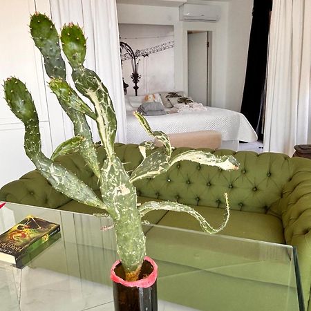 Sato Design Hotel (Adults Only) เซสเม ภายนอก รูปภาพ