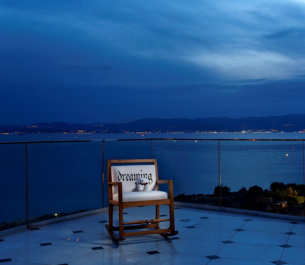 Sato Design Hotel (Adults Only) เซสเม ภายนอก รูปภาพ